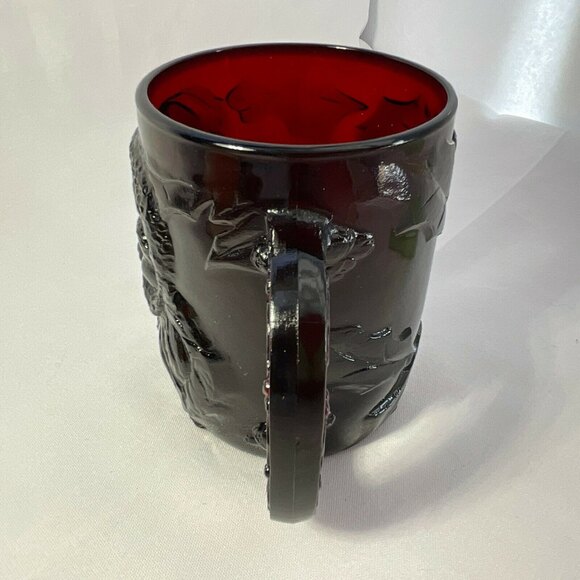 Vintage Arcoroc Red Glass Mug Coffee Cup Santa Claus France - Picture 2 of 7